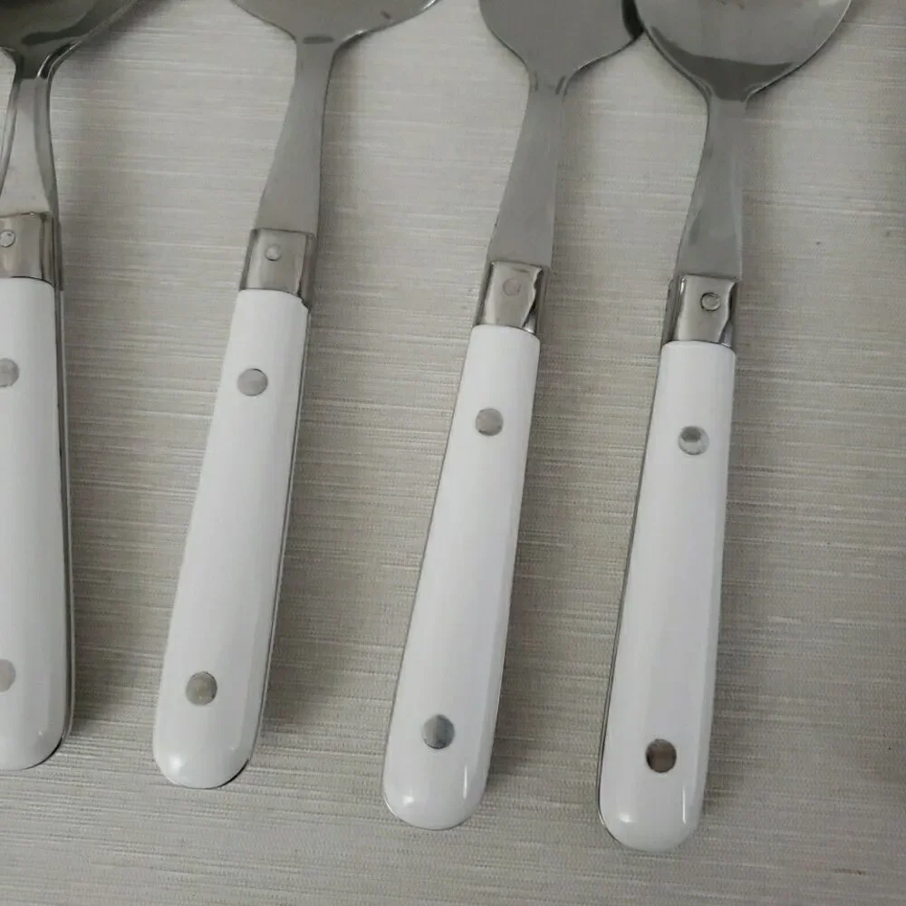 Lifetime Stainless Serving Utensil & 4 Dinner Knives Rivet White Handle Thailand